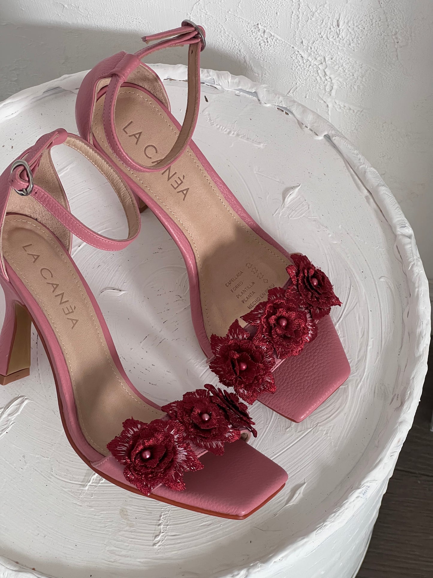 Jeanne Heels Rose