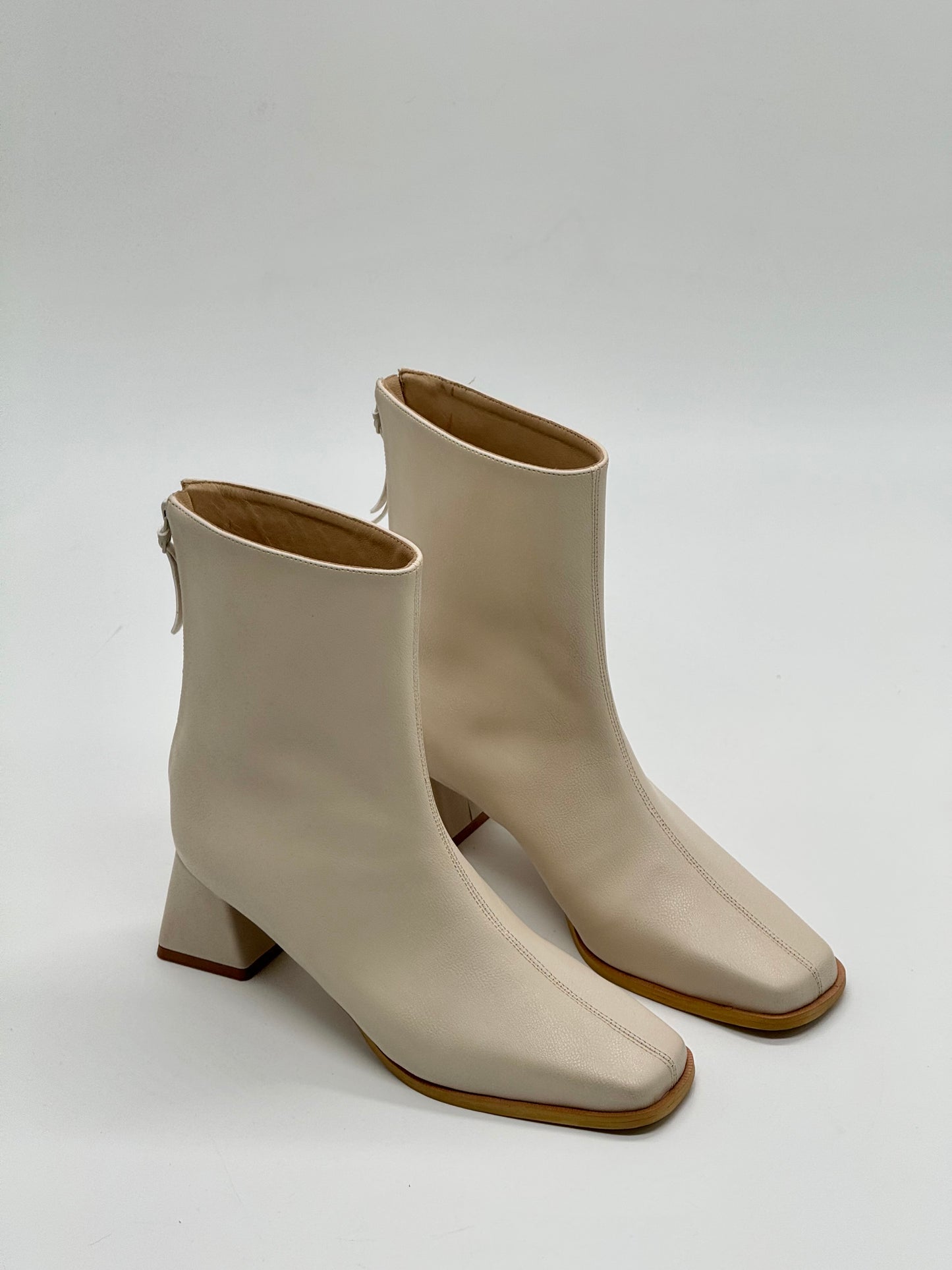 Sand Boots Cream