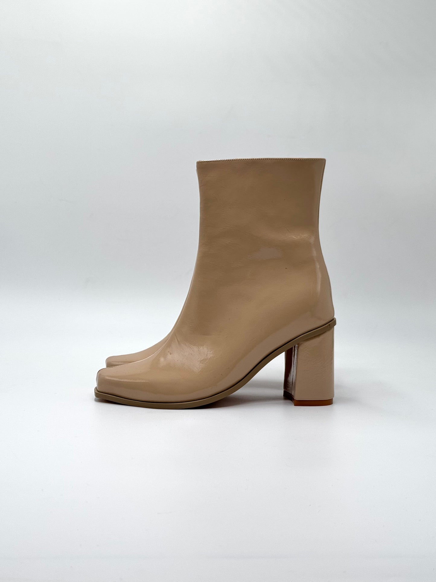 Harman Boots Cream