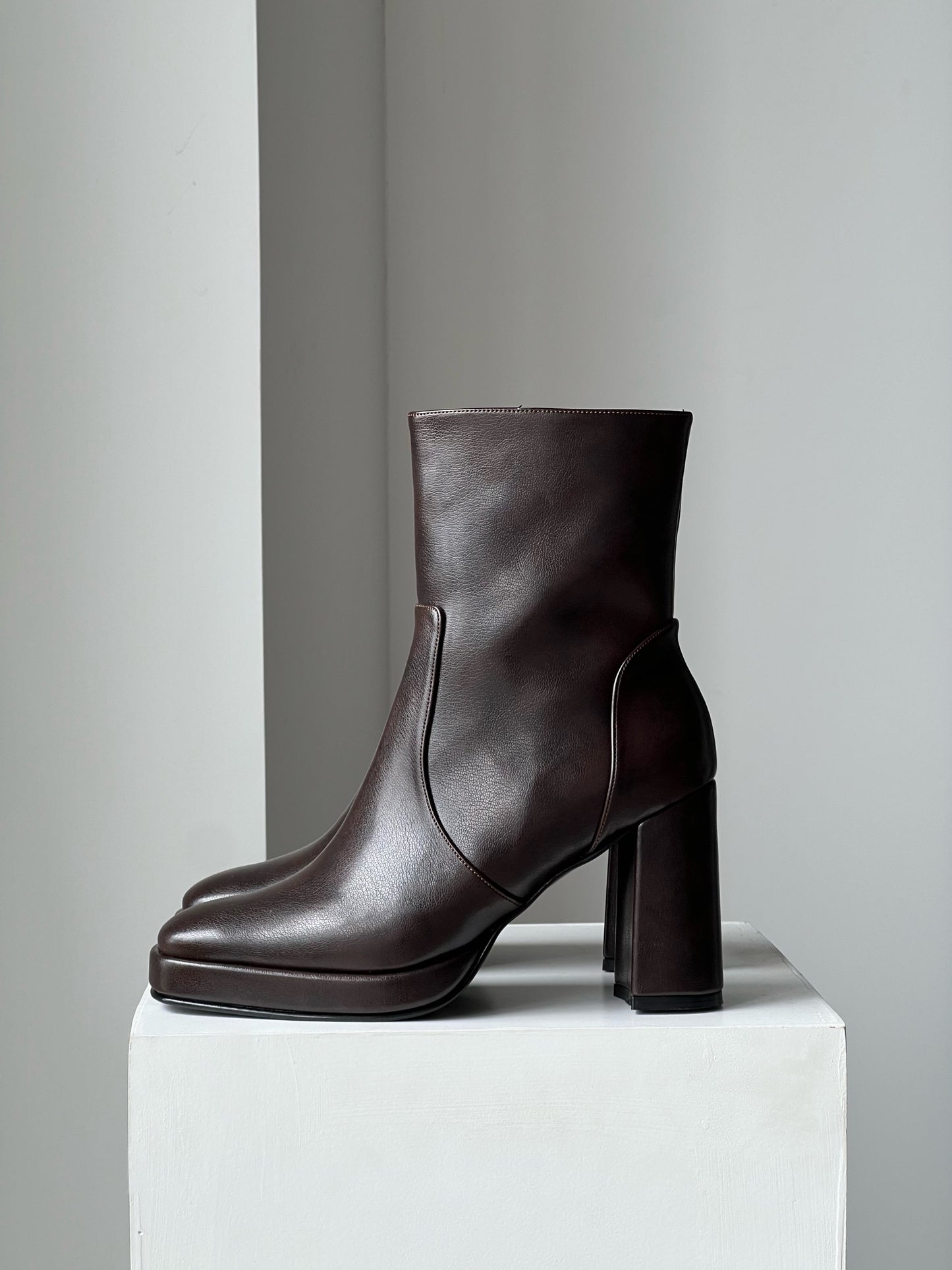 Collins Boots Chocolate