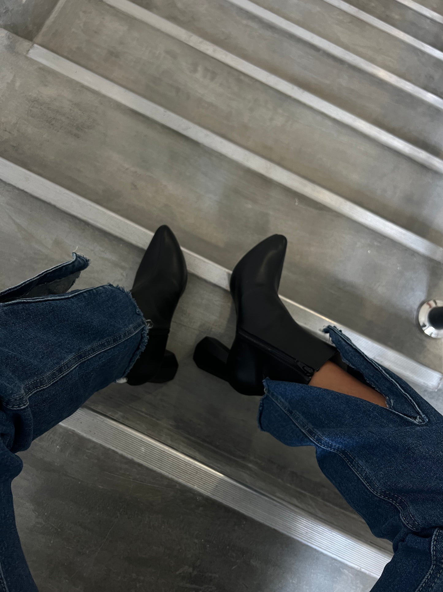 Klein Total Black