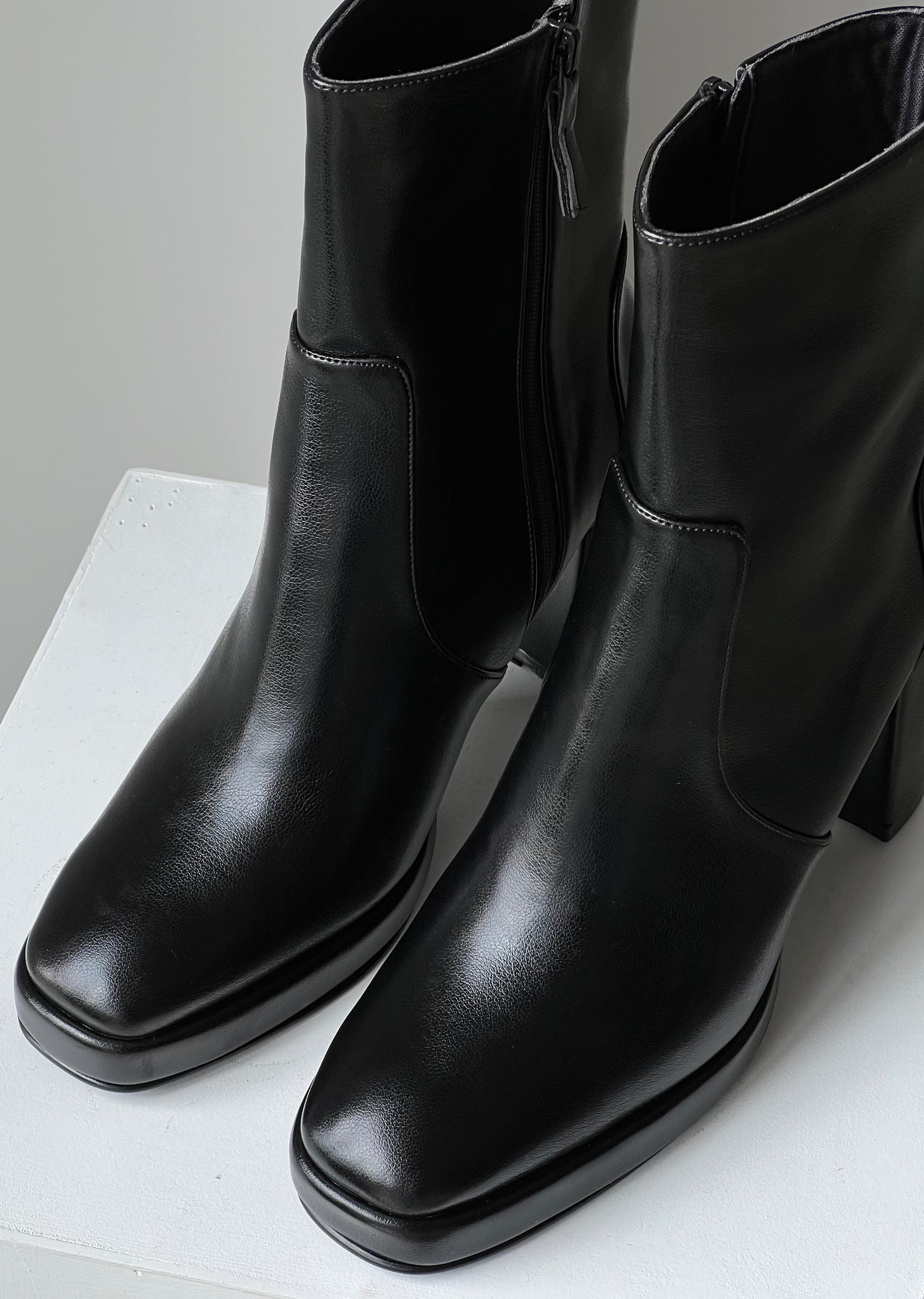Collins Boots Black