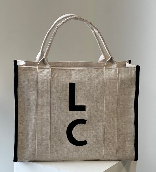 The Medium Tout Lino Marfil