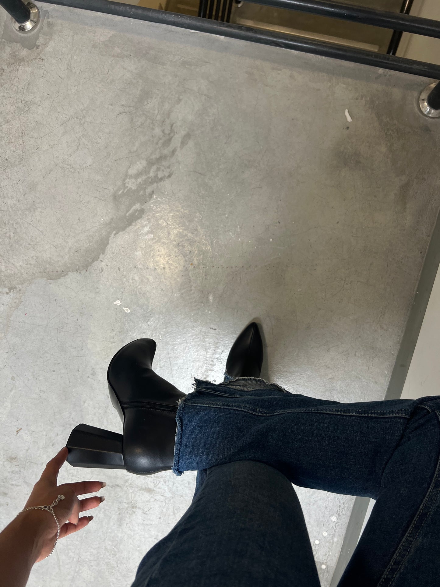 Klein Total Black