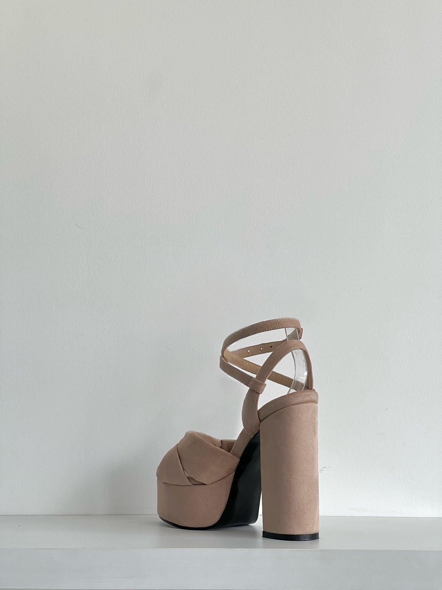Blake Beige