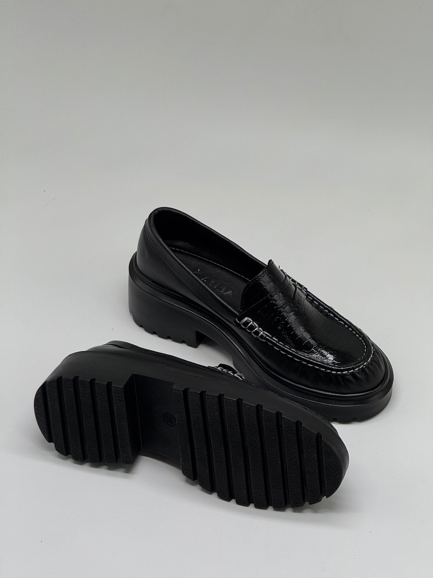 Loafers Salt Black