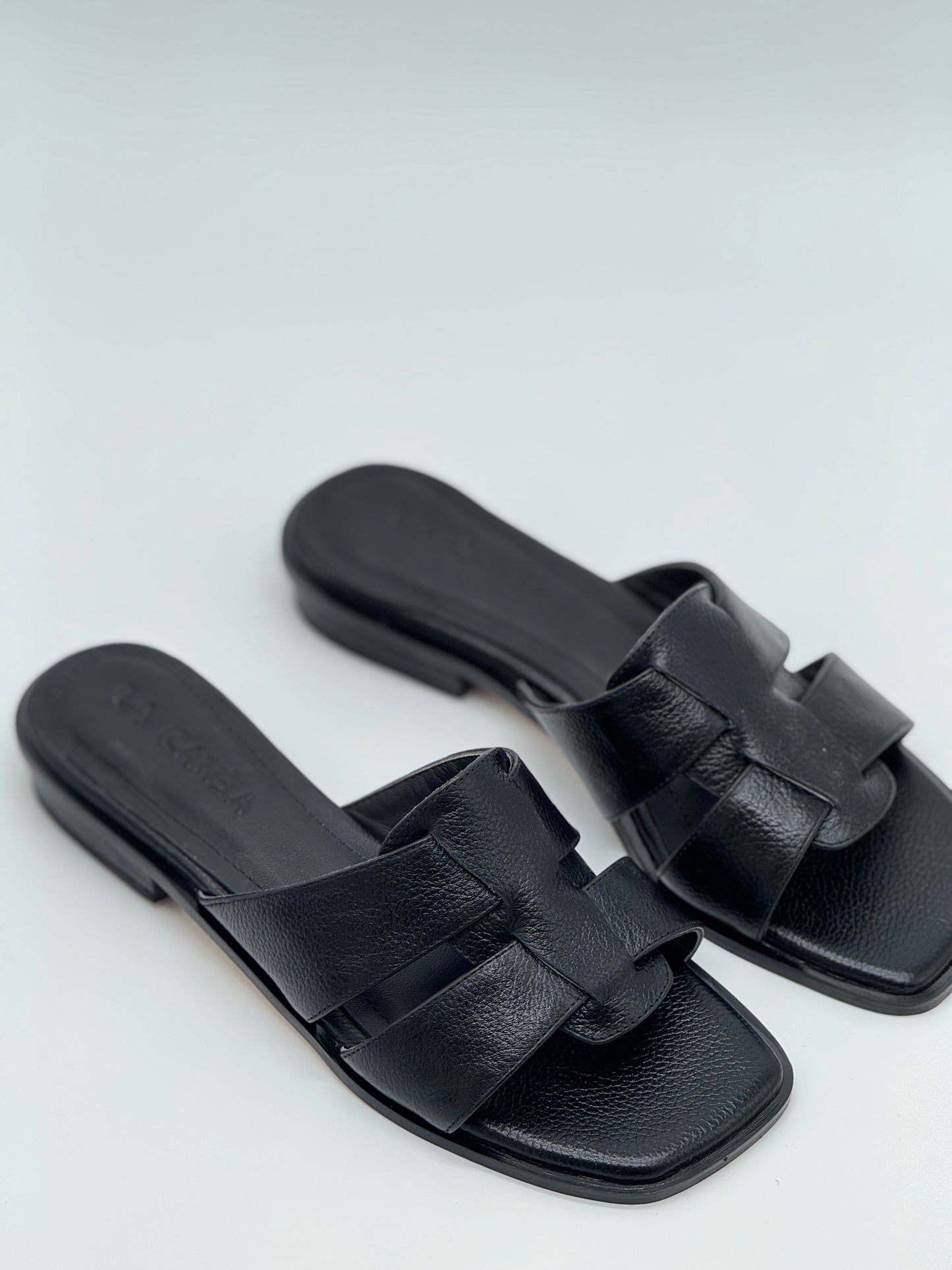 Camill Sandals Black
