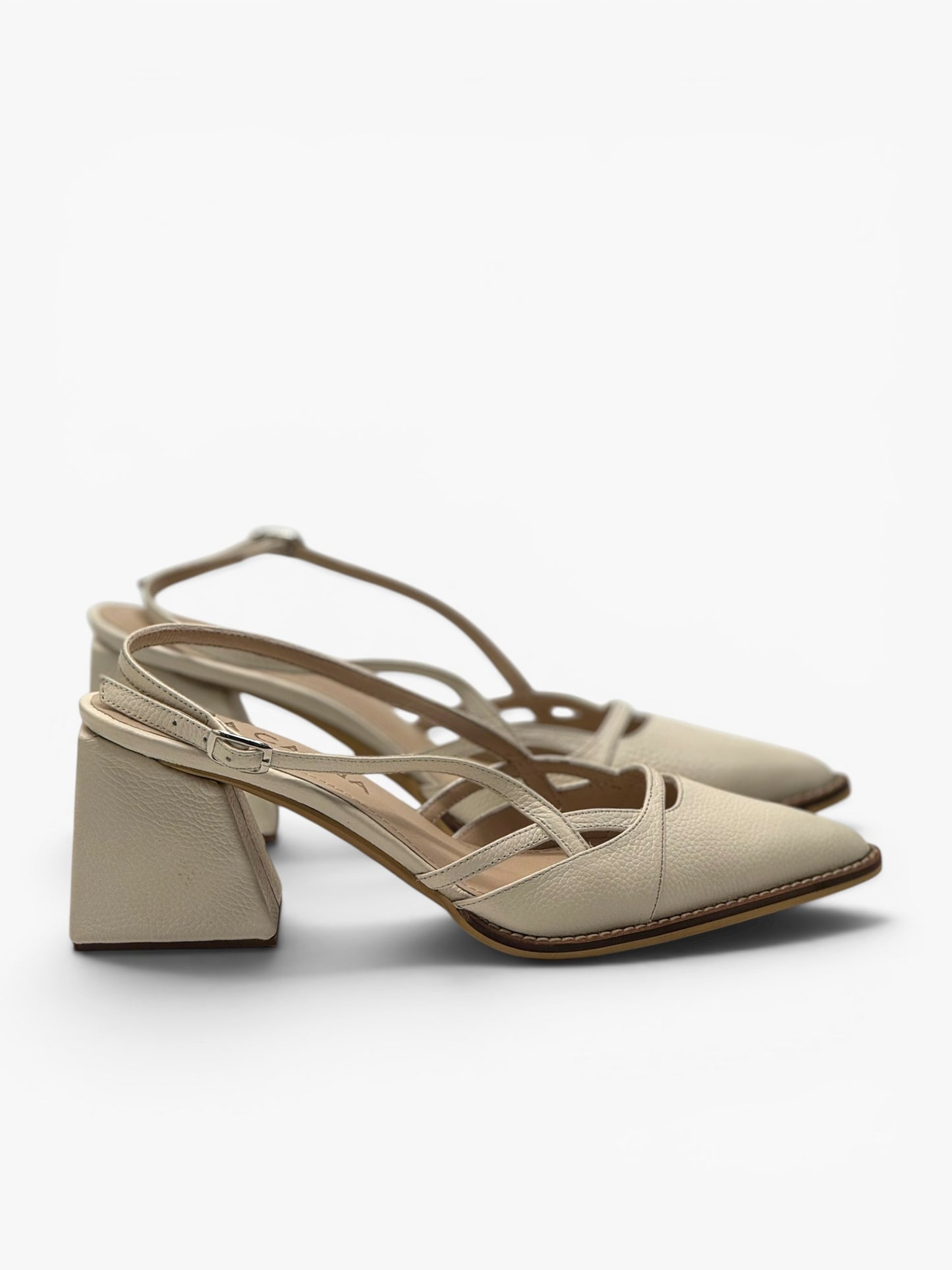Mary Jane Dammer Off White