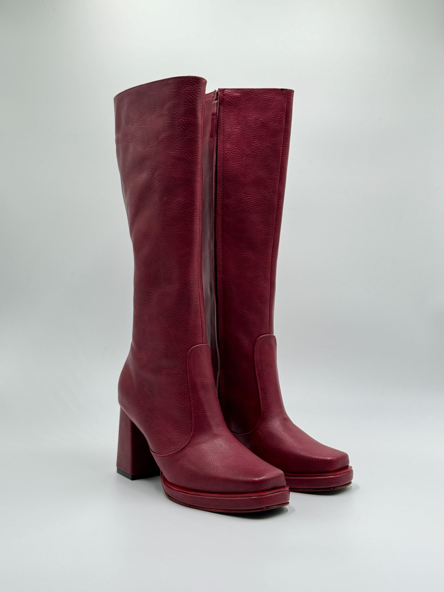 Jonak Boots Cherry