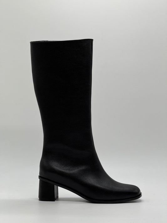 Franck Black Leather