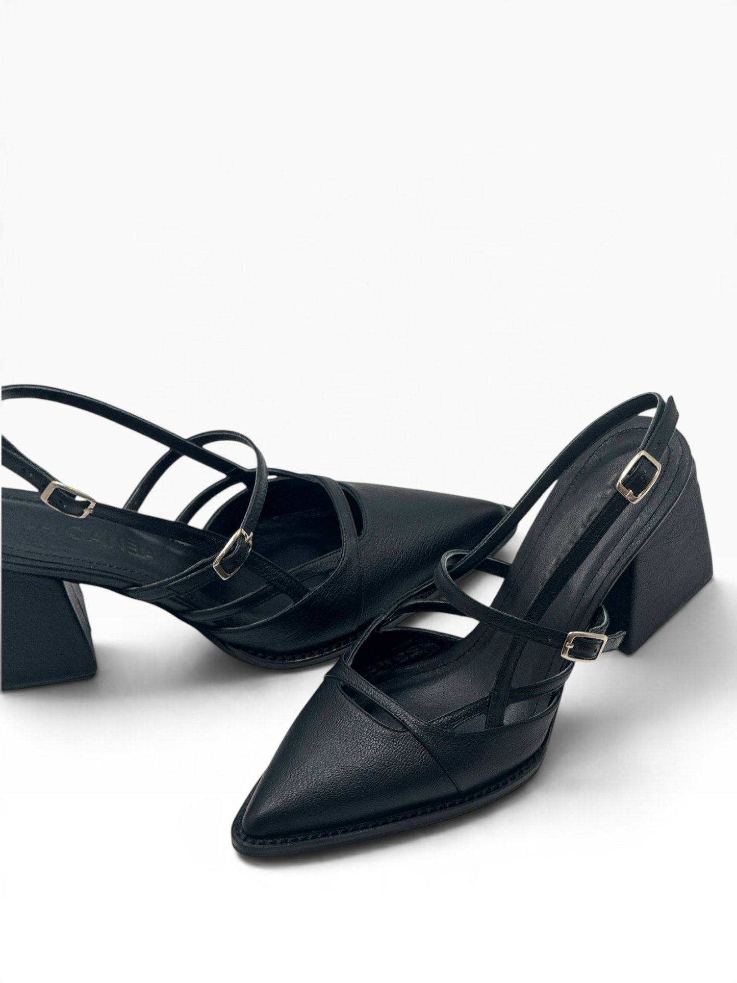 Mary Jane Dammer Total Black