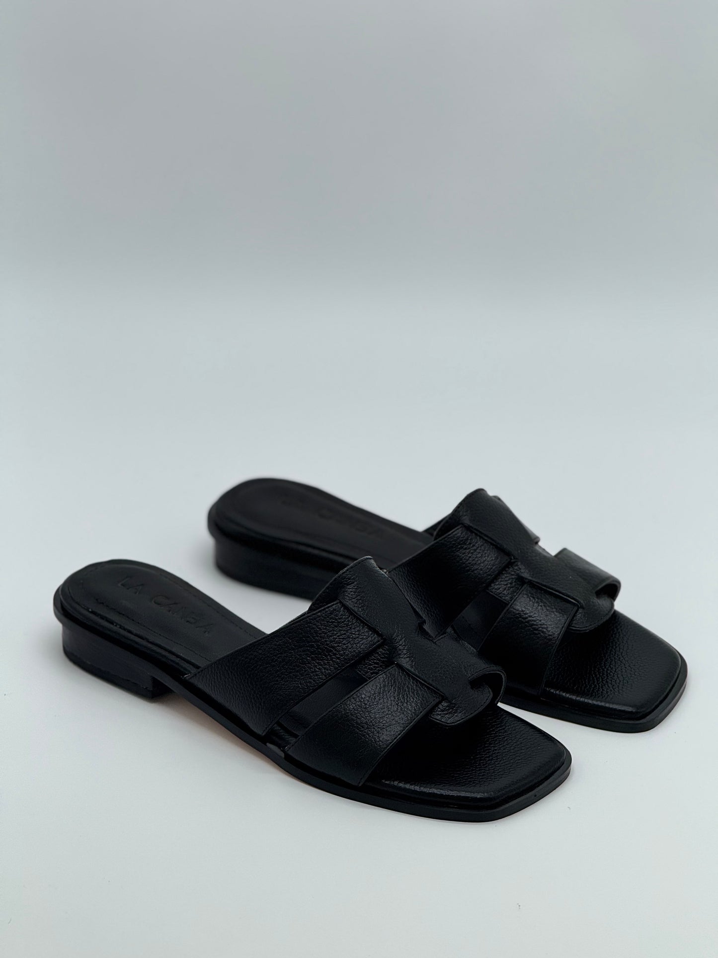 Camill Sandals Black