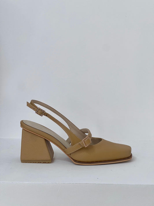 Mary Jane Dansey Miel